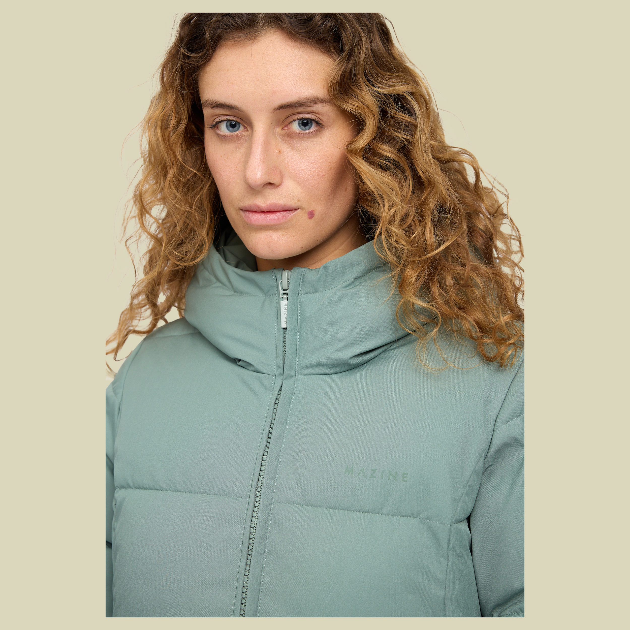Basic Puffer Coat Women S grün- Farbe jade