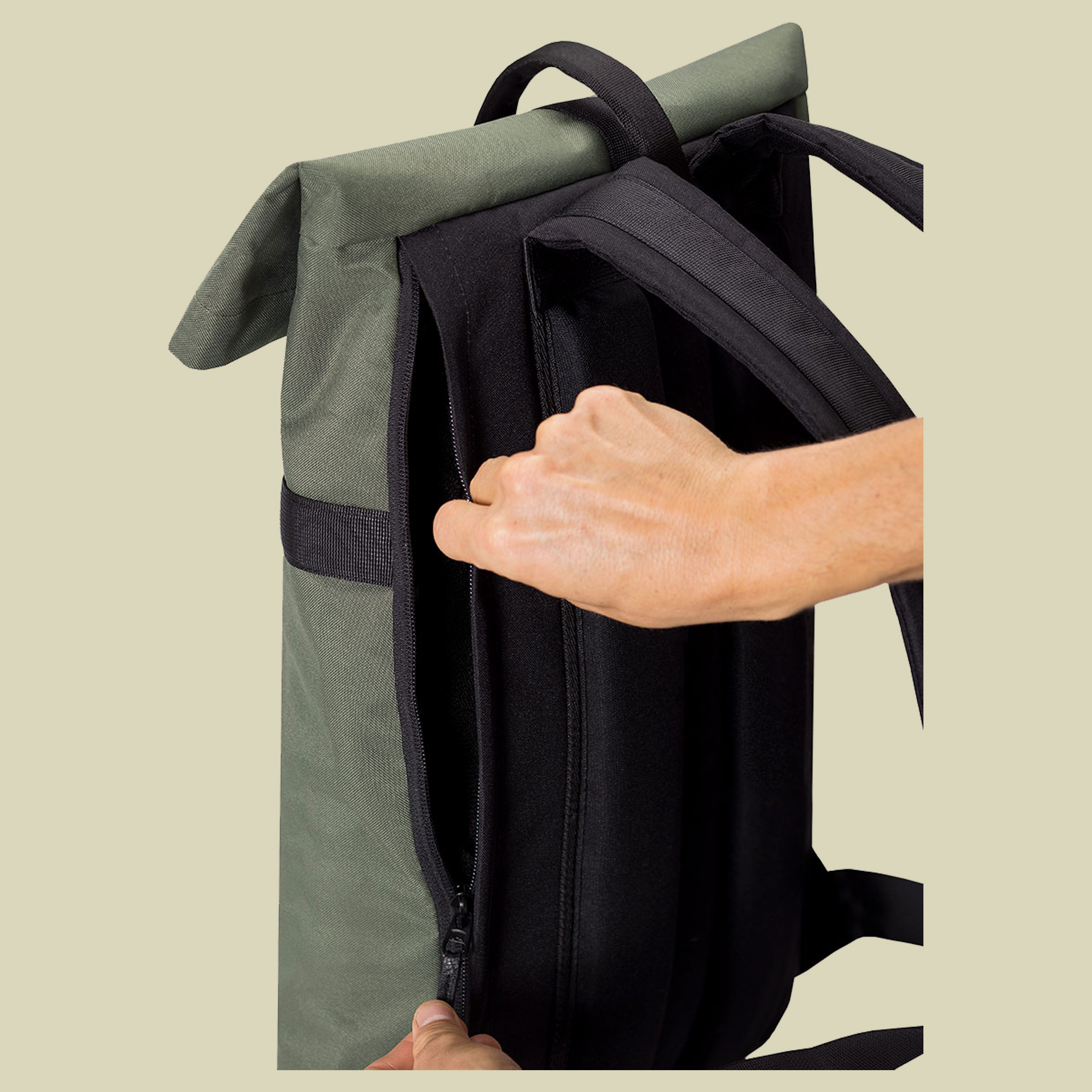 NIKLAS Backpack Stealth Series Volumen 22 Farbe olive
