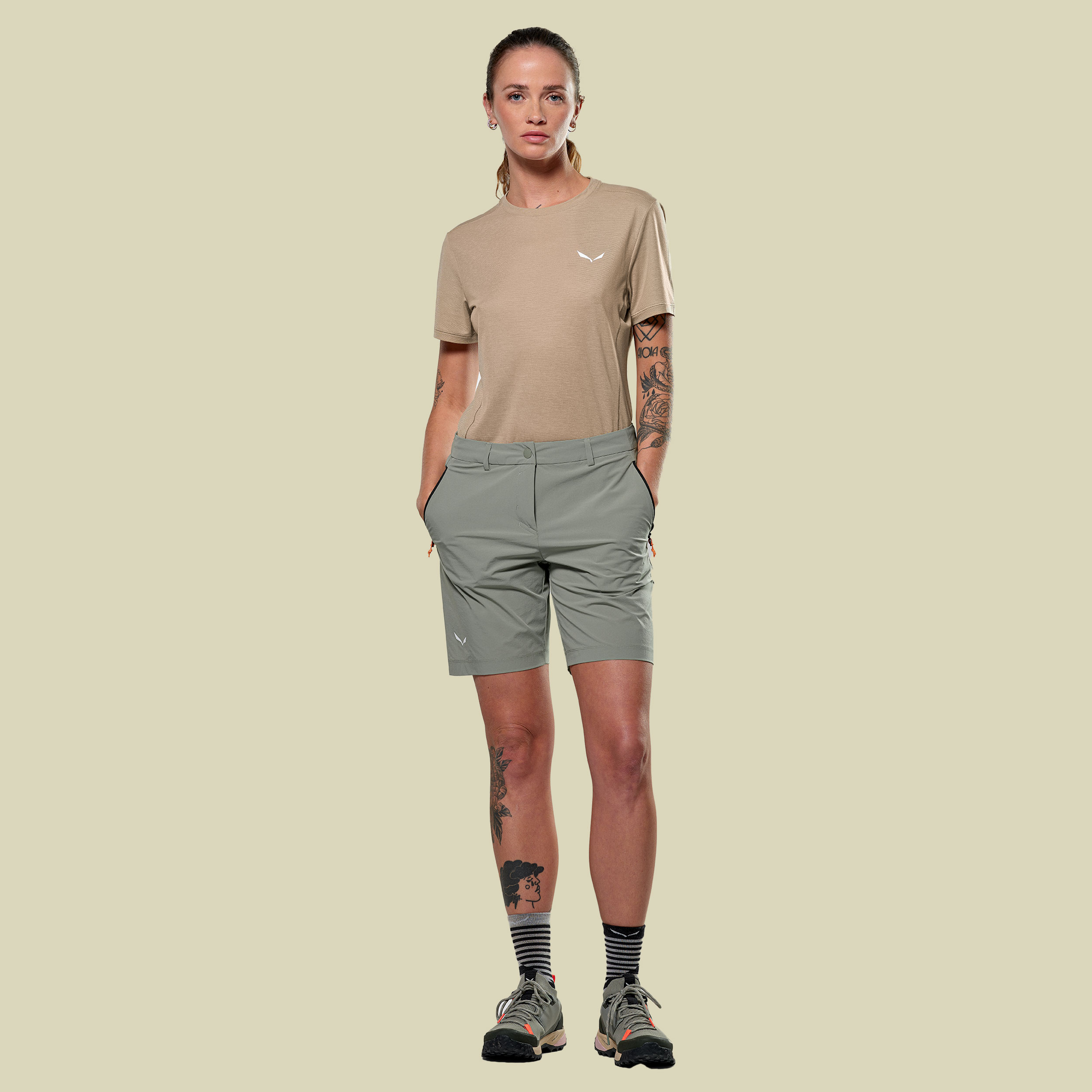 PUEZ Talvena DST Shorts Women Größe 38 Farbe shadow